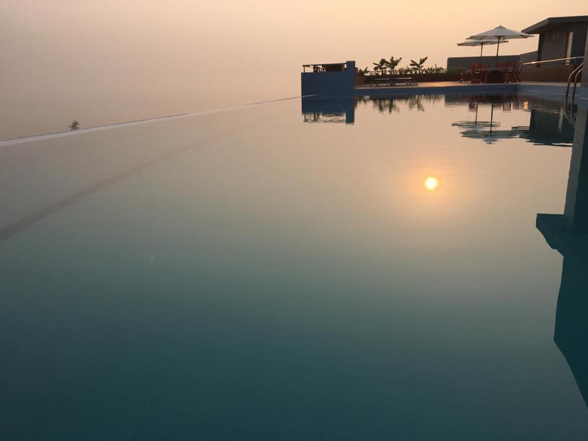 Neeshorgo Hotel & Resort Cox's Bazar Exterior photo