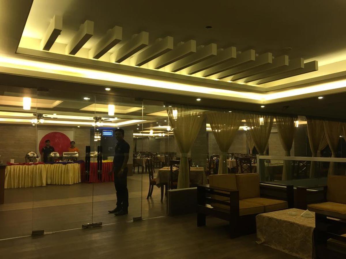 Neeshorgo Hotel & Resort Cox's Bazar Exterior photo