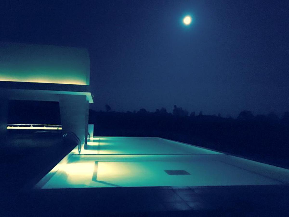 Neeshorgo Hotel & Resort Cox's Bazar Exterior photo