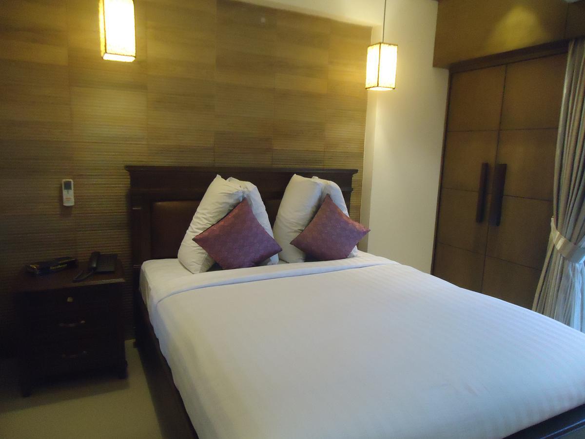 Neeshorgo Hotel & Resort Cox's Bazar Exterior photo